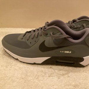 Men's Grey Nike Air Max - Size 13